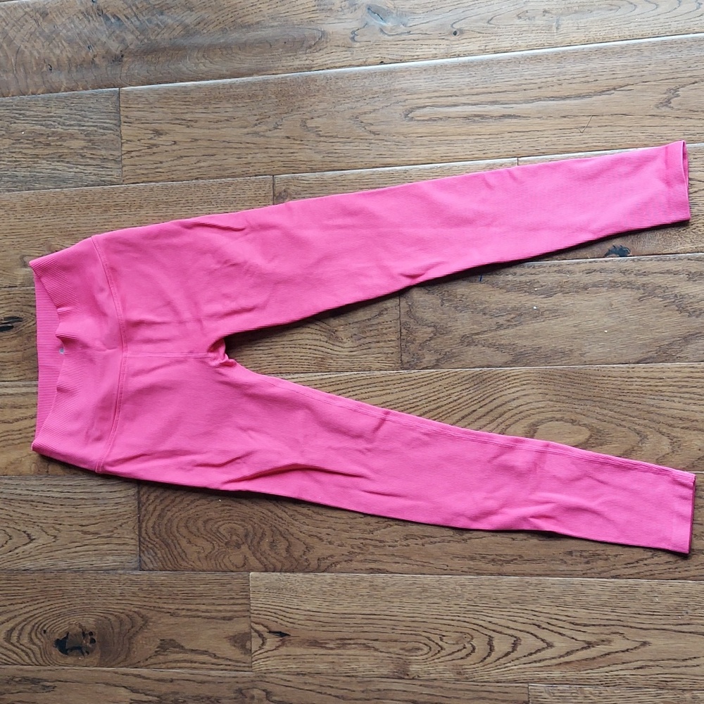 Spiritual gangster pink ribbed leggings